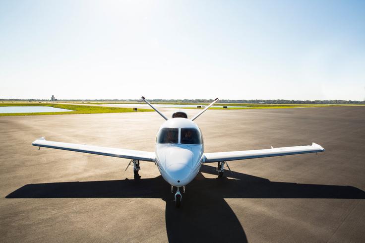 Letalo je dolgo 9,42 metra in ima razpon kril 11,79 metra. | Foto: Cirrus Airplanes