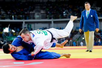 Gomboc blizu medalje, Tokić melje naprej, zmaga rokometašev #foto