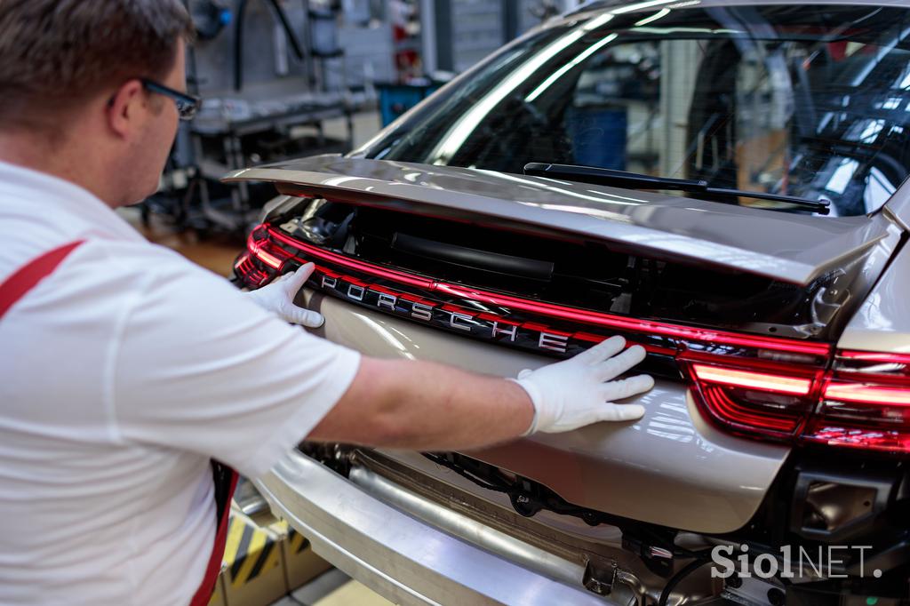 Porsche tovarna in modeli