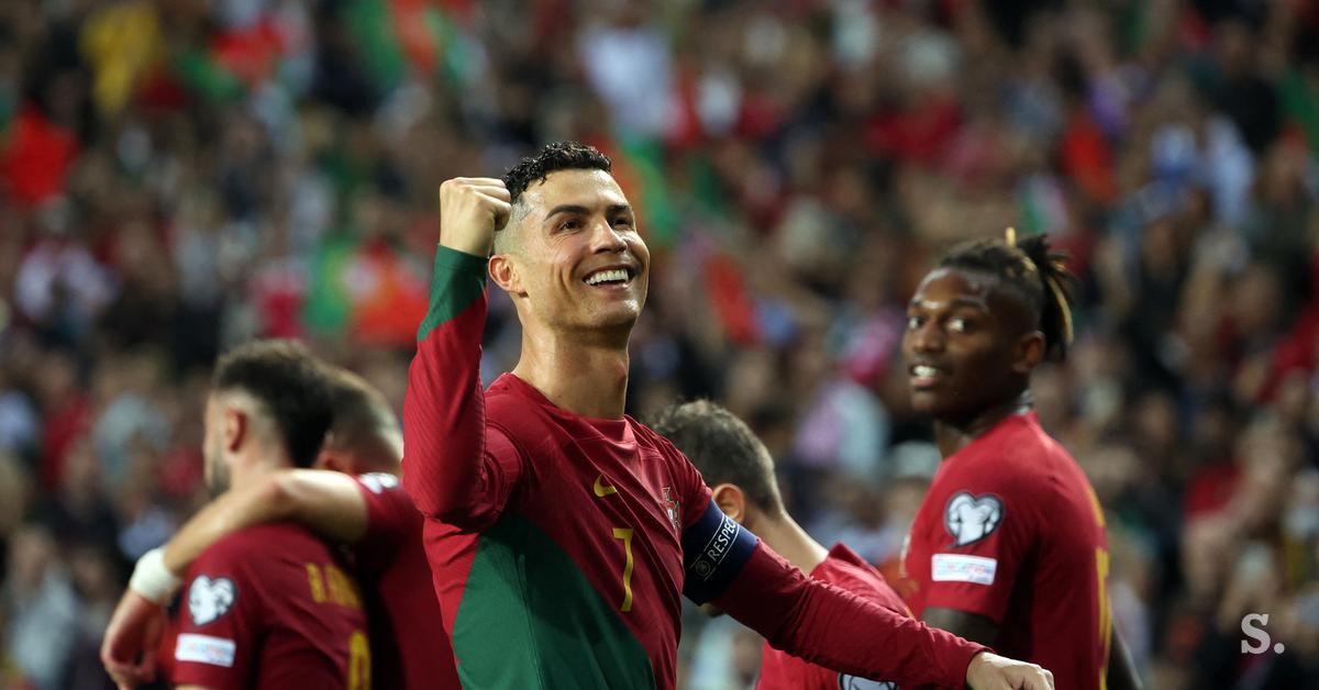 Já se sabe quando será possível comprar bilhetes para o jogo com Portugal