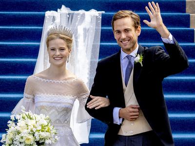 Razkošna poroka lihtenštajnske princese Marie-Caroline in venezuelskega bankirja