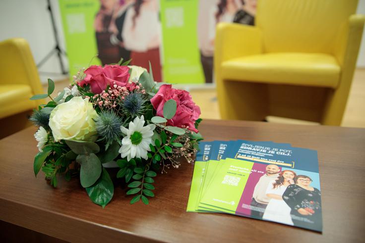 Stroka poudarja pomen odločnejšega odziva v obliki ustreznih nacionalnih načrtov in strategij, usmerjenih v preventivo, zgodnjo diagnostiko in ustrezno obvladovanje kroničnih nenalezljivih bolezni. | Foto: Zdravniška zbornica Slovenije