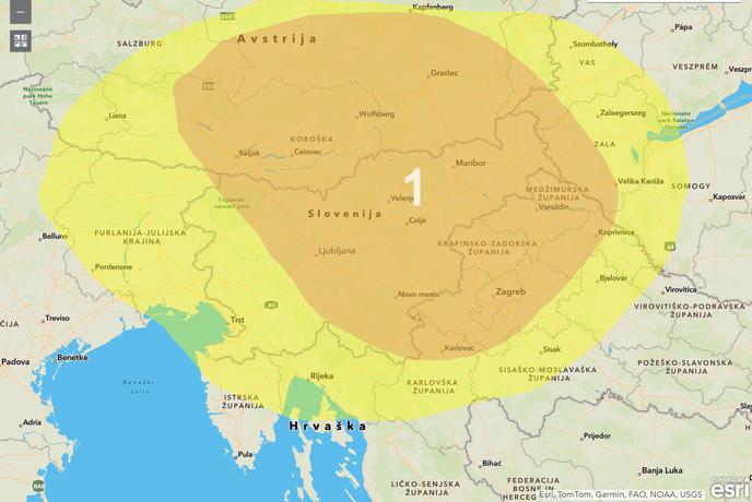 Slovenijo bo prešla hladna fronta: mogoči toča in pogosti udari strel #animacija