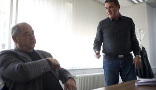 V tujino poslanih 62.738 glasovnic