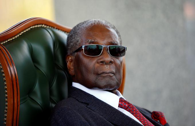 Po skoraj štiri desetletjih vladavine so Mugabeja v državnem udaru odstavili leta 2017. | Foto: Reuters