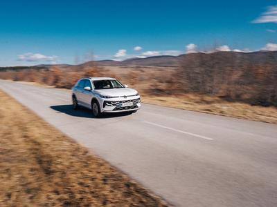 Novi Volkswagen T-Roc: kompaktni SUV je postal pravi družinski avto