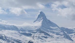 Po skoraj 40 letih našli posmrtne ostanke nemškega alpinista #video