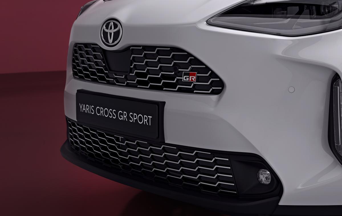 Toyota yaris cross GR sport | Foto Gregor Pavšič