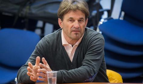 Predsednik uresničil napoved: so alpskemu šefu šteti dnevi?