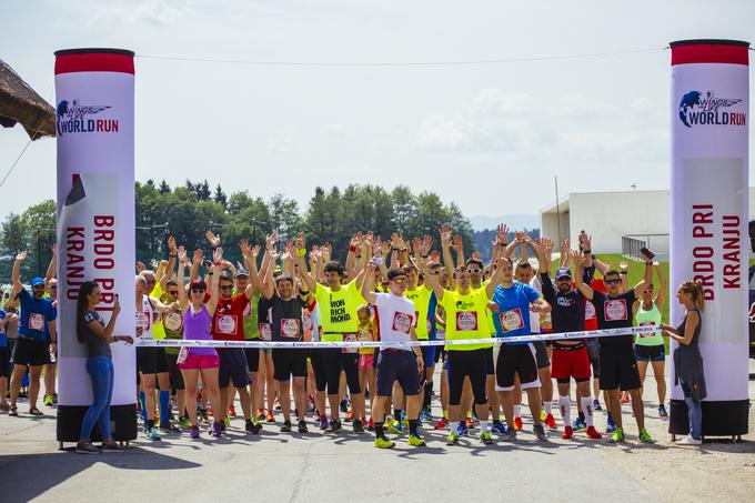 V Sloveniji so lani potekali trije organizirani teki z aplikacijo, eden od njih je gostoval na Brdu pri Kranju. | Foto: Siniša Kanižaj Za Wings For Life World Run
