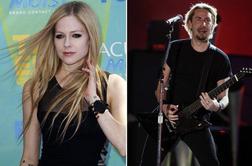 Avril Lavigne je zaročena s pevcem skupine Nickelback