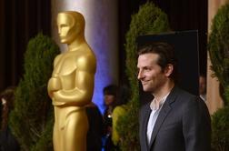 Bradley Cooper: Na podelitev oskarjev bom šel s svojo mamo