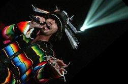 Jamiroquai z novim singlom napovedujejo album