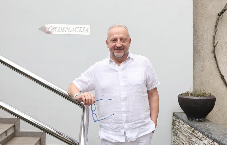 Dr. Zdenko Trampuš, DDS (Doctor of Dental Surgery), ustanovitelj in vodja klinike Ortoimplant DENTAL SPA, je eden vodilnih implantologov v regiji z več kot 30-letnimi izkušnjami na področju napredne implantologije in celostne obnove zob.  | Foto: ORTOIMPLANT DENTAL SPA