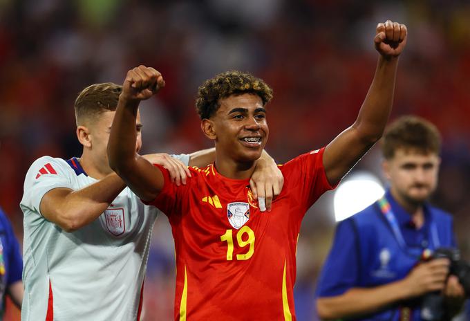 Španski čudežni mladenič Lamine Yamal danes praznuje 17. rojstni dan, v nedeljo pa ga čaka veliki finale Eura proti Angliji. | Foto: Reuters
