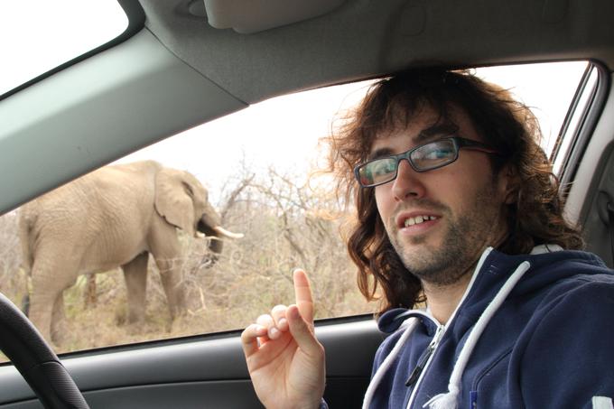Navdušila ga je narava v Afriki. Pogrešal bo dneve, ko je vstal pred peto uro zjutraj, da je lahko šel v divjino opazovat slone. | Foto: osebni arhiv/Lana Kokl