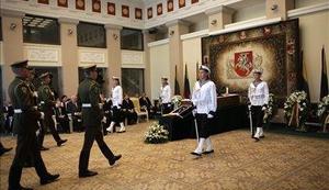 Pogreb prvega predsednika samostojne Litve zasenčil spor