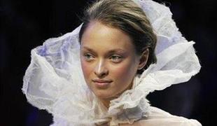 Pariška visoka moda "haute couture" v znamenju recesije
