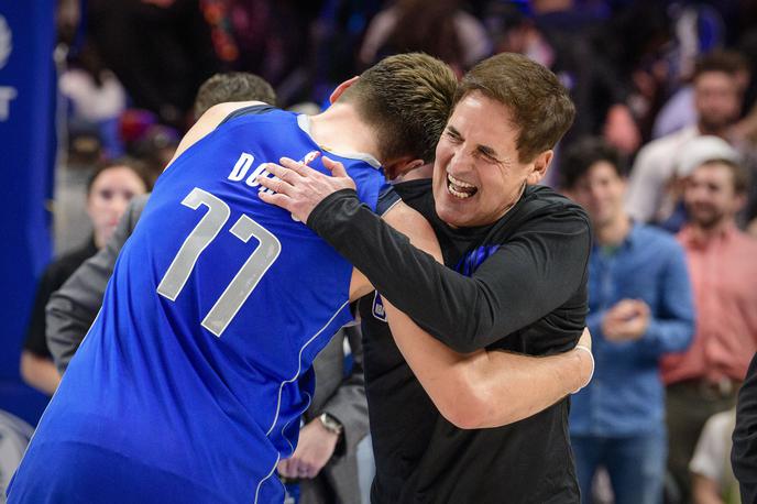 Mark Cuban, Luka Dončić | Mark Cuban upa, da se bo liga nadaljevala sredi maja. | Foto Reuters