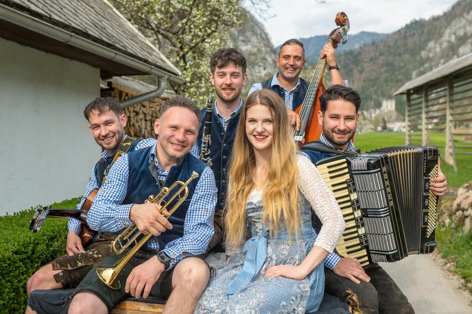 Ansambel Svizci | Svizci, ki prihajajo iz Gorenjske, so predani slovenski narodnozabavni glasbi. | Foto Osebni arhiv Ansambla Svizci