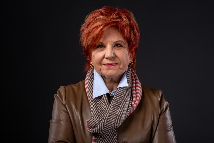 Majda Širca: Bremena zgodovine