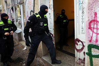 V Berlinu aretirali žensko, osumljeno vohunjenja za Rusijo