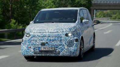 Iz Stuttgarta v Rim: Mercedes napoveduje nov kombi #foto