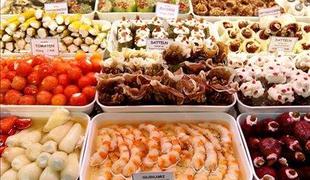 Tržnica Naschmarkt – trebuh Dunaja