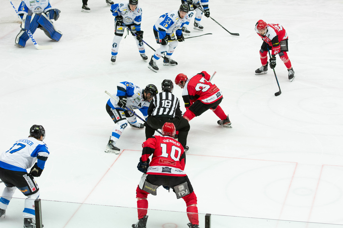 Hdd Jesenice : Vipiteno | Jeseničani gostijo KHL Sisak, ki zaseda drugo mesto Alpske lige. | Foto Matias Demšar