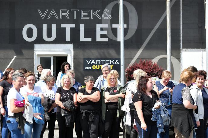 stavka v podjetju Varteks | Povprečna neto mesečna plača delavcev v Varteksu je lani znašala 570 evrov, leto prej pa okoli 40 evrov manj. | Foto Pixsell