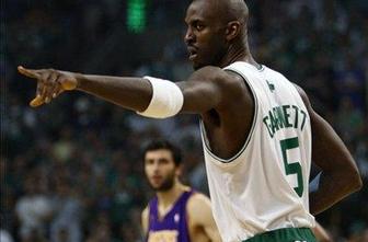 Boston kraljuje na domačem parketu