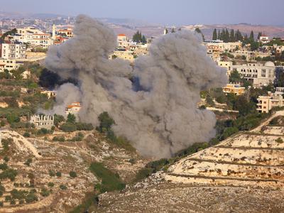 Izrael po opozorilu o evakuaciji z novimi napadi na Libanon