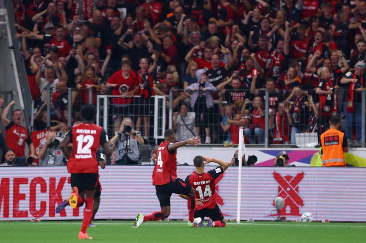 Bayer se je rešil iz zagate v 88. minuti, ko je Čeh Patrik Schick izenačil na 2:2. | Foto: Reuters