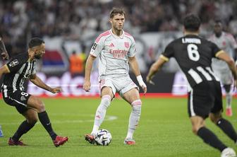 Tri moštva ob bok PSG, ki je izgubil derbi v Marseillu