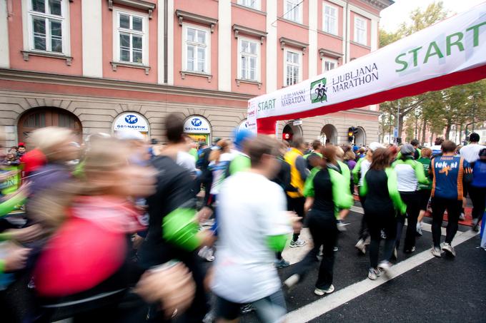 Na nedeljske teke, štart teh bo na Slovenski ulici, je prijavljenih kar 18.868 tekačev. | Foto: Vid Ponikvar