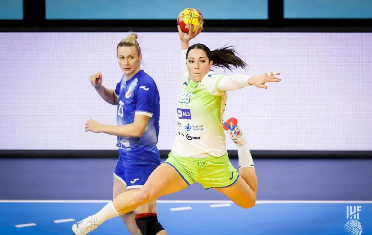 slovenska ženska rokometna reprezentanca, Maja Svetik | Maja Svetik je dosegla tri zadetke. | Foto IHF.com