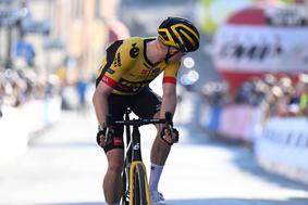 Rogličevega pomočnika zbil avto, sezone je konec