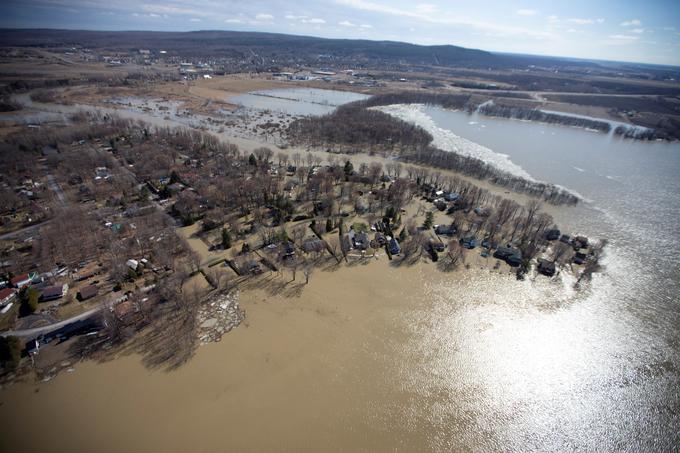 poplave Kanada Quebec Montreal | Foto: Reuters