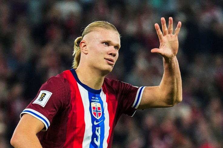 Erling Haaland je med tednom proti Moldaviji dosegel kar pet zadetkov in dve podaji. | Foto: Reuters