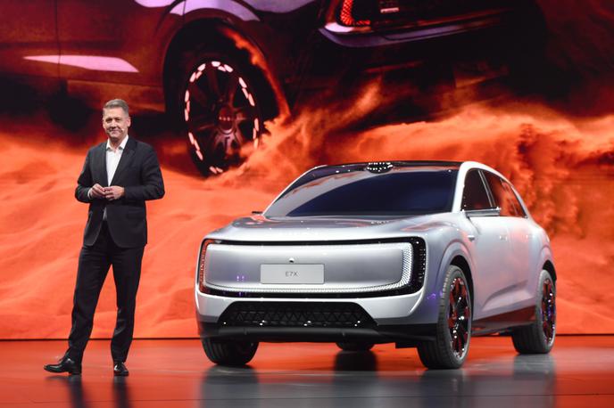 AUDI E7X | Novi model znamke AUDI je na Kitajskem razkril Gernot Döllner, izvršni direktor Audija. | Foto Audi
