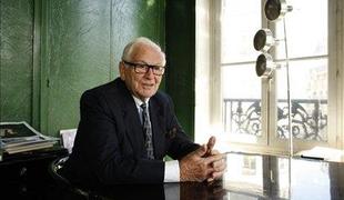 Pierre Cardin prodaja podjetje za milijardo evrov