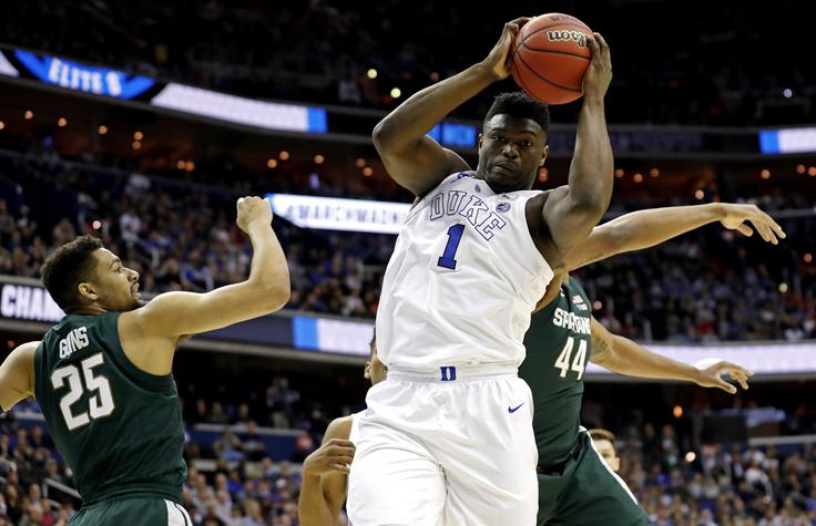 Zion Williamson spada med največje košarkarske talente na svetu. | Foto: Reuters