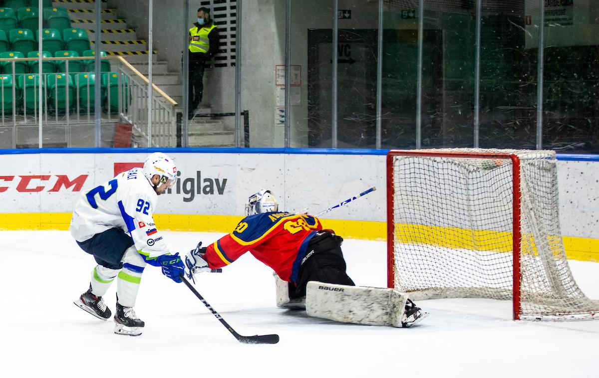 Beat Vocid19: Slovenija - Romunija slovenska hokejska reprezentanca Anže Kuralt | Slovenci so Romune premagali s 5:0. | Foto Morgan Kristan/Sportida