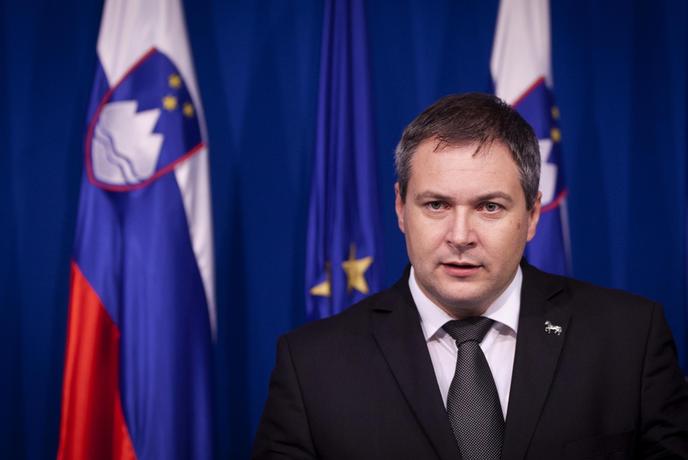 Vlada sprejela predlog zakona o prepovedi pridelave GSO