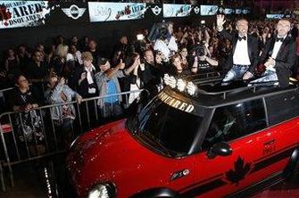 Mini cooper S oblečen v DSQUARED²