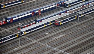 Video: Čelno trčenje vlakov v Švici