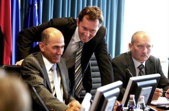 Janša, Virant, Žerjav in Novakova v skupnih pogajanjih