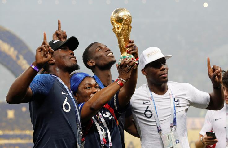Bratje Pogba leta 2018, ko je Paul z galskimi petelini postal svetovni prvak. | Foto: Reuters