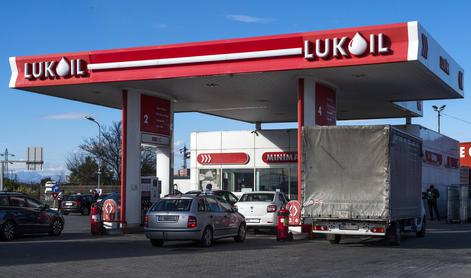 Ruski Lukoil v razprodajo bencinskih črpalk po Evropi
