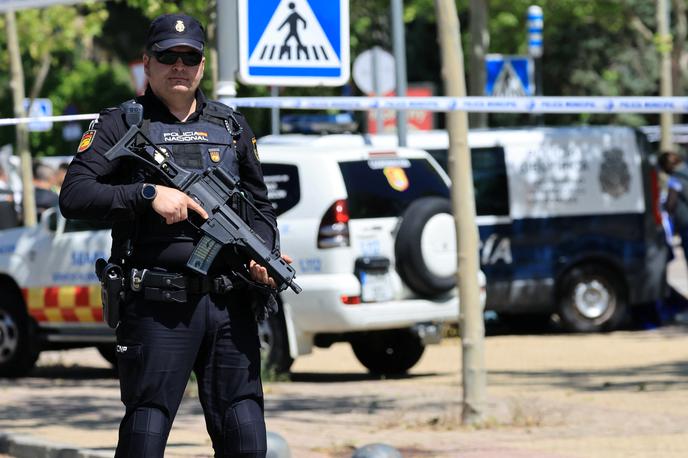 Andrija Portnov | Ko je vstopal v vozilo, so se mu po pisanju španskega časnika El Pais približali dva ali trije ljudje in vanj izstrelili pet strelov. | Foto Reuters